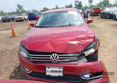 2015 Volkswagen Passat 1.8T Limited Edition from USA, damaged, VIN 1VWAS7A38FC082919